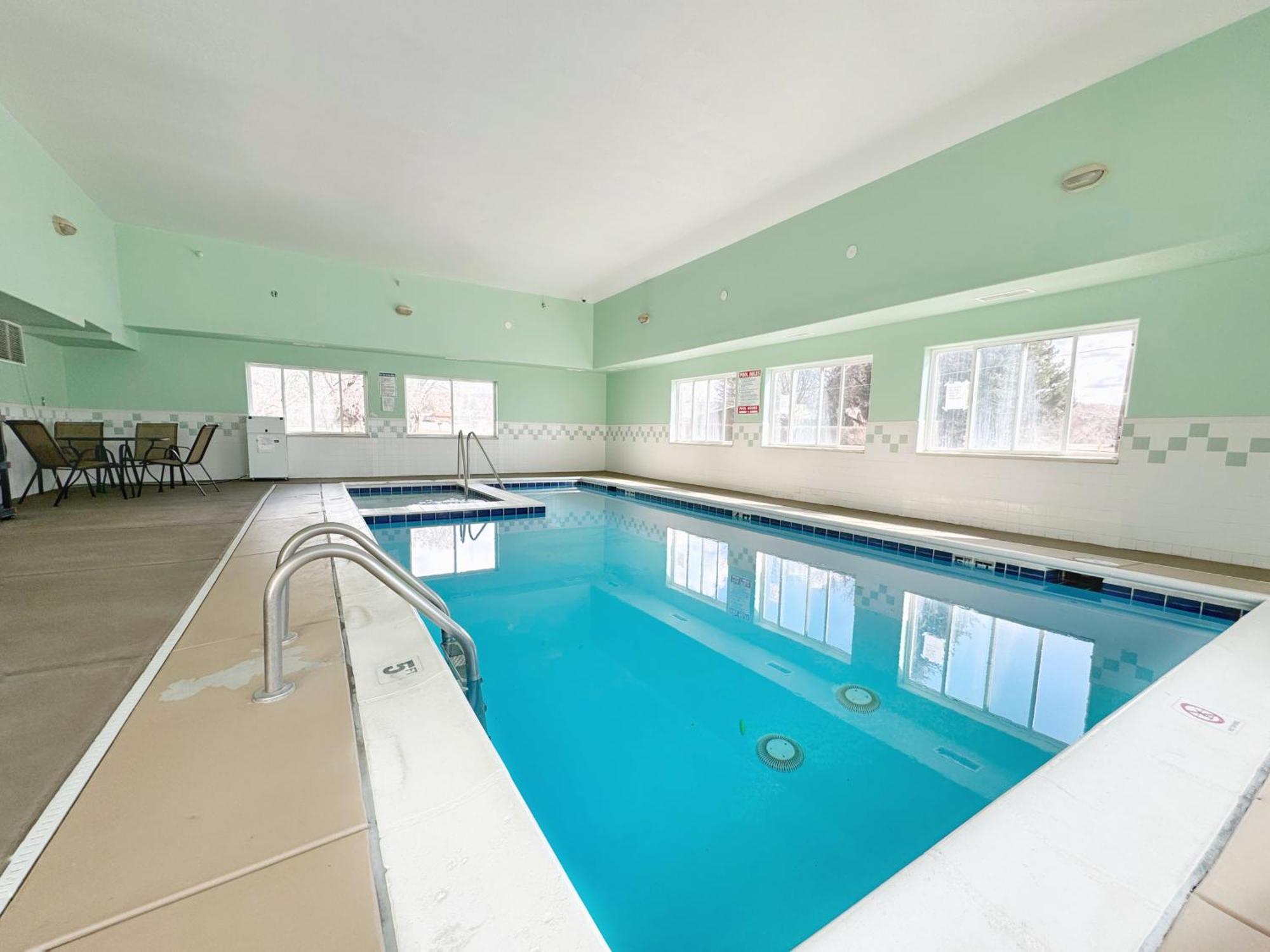 Stay Wise Inn Cedaredge מראה חיצוני תמונה